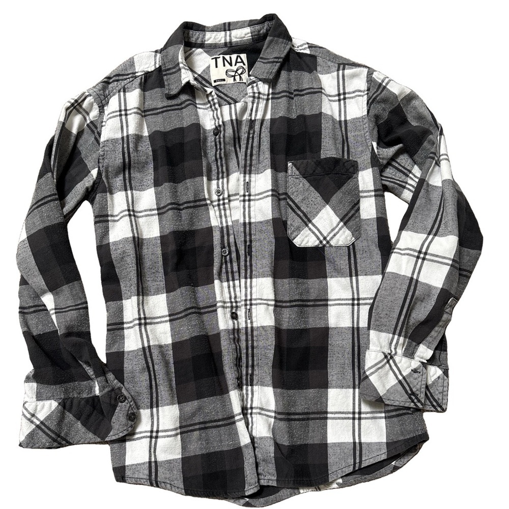 Aritzia tna plaid flannel shirt